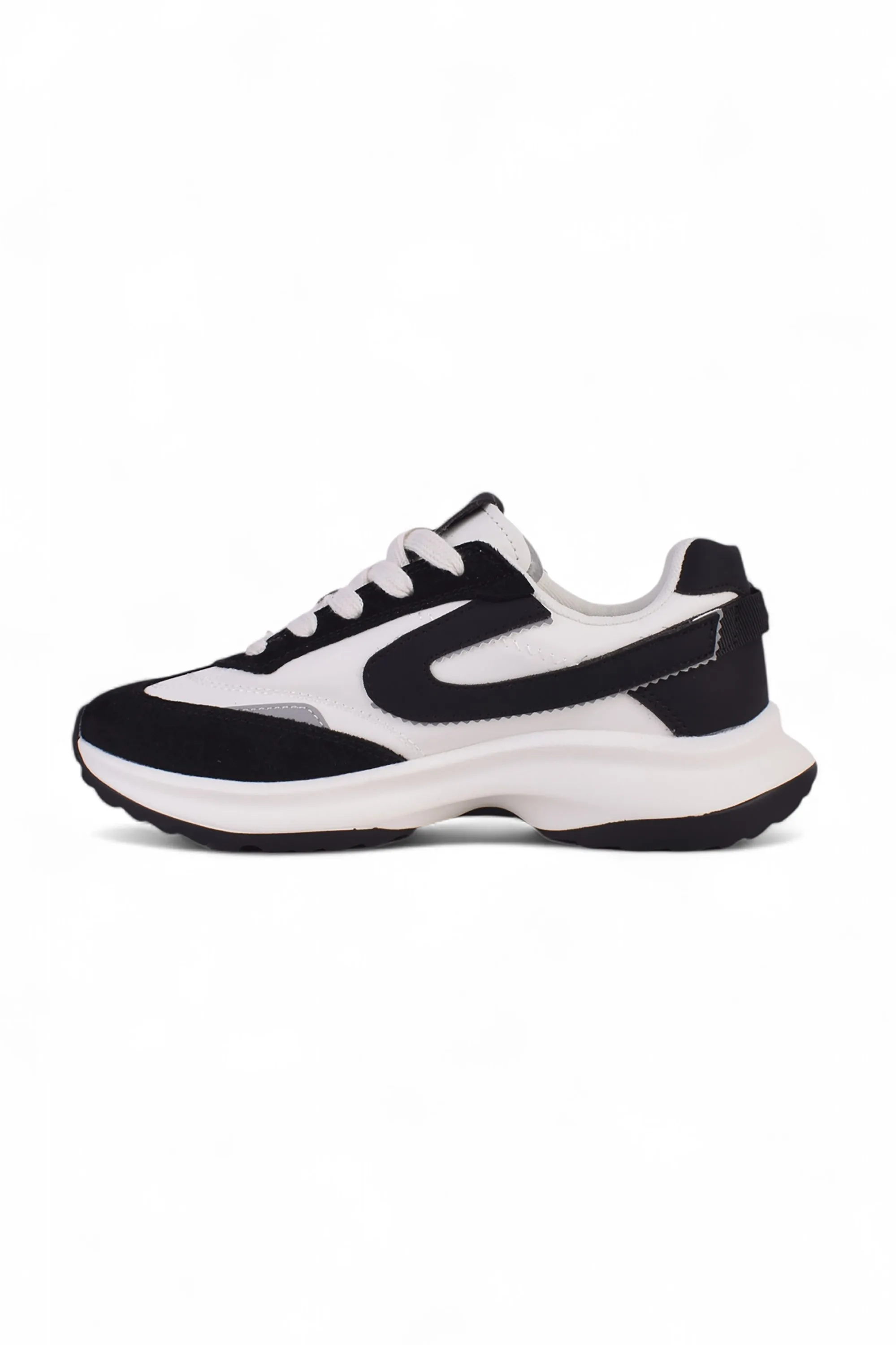 01-5399 Flat Sneaker