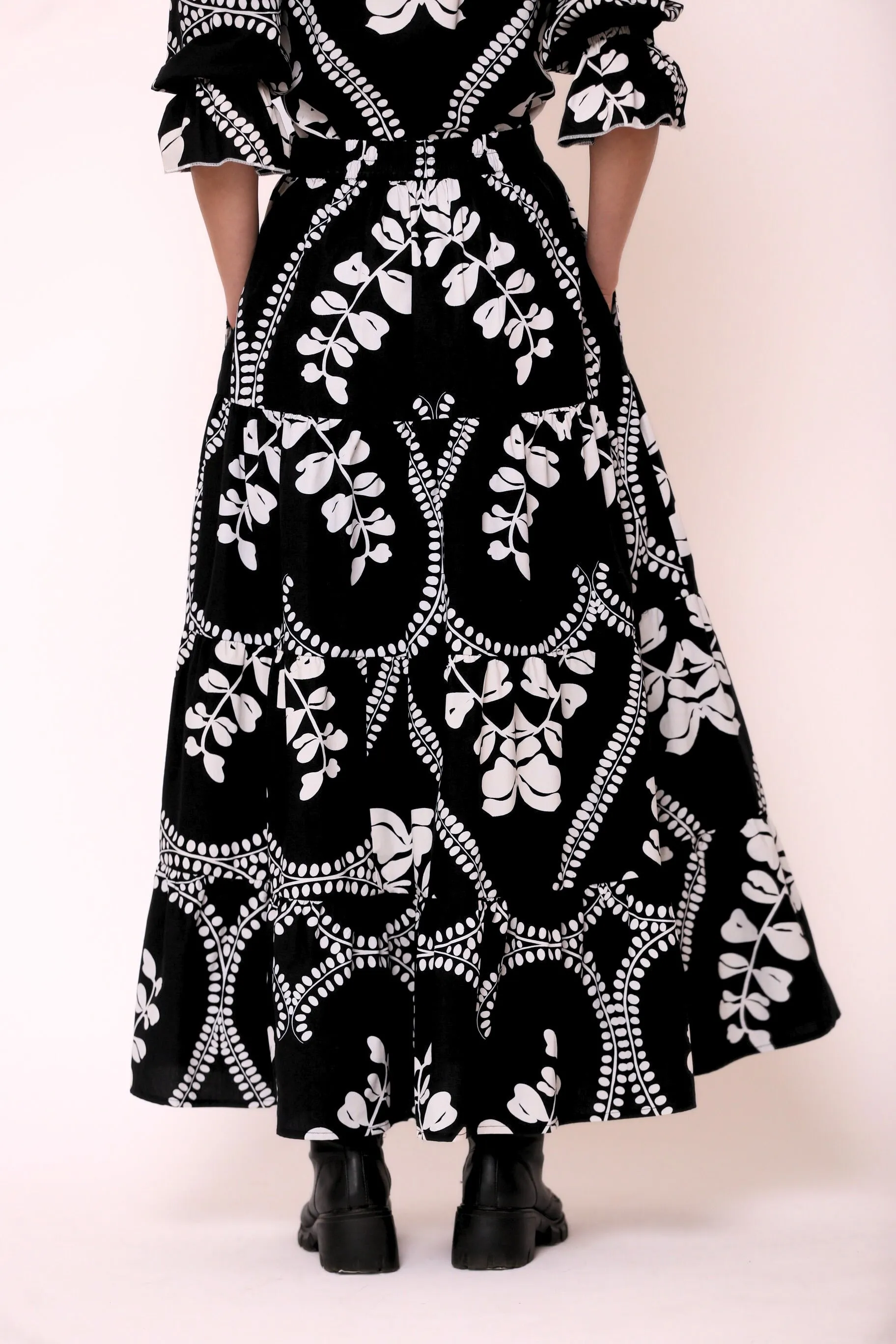 1704 Gia Skirt