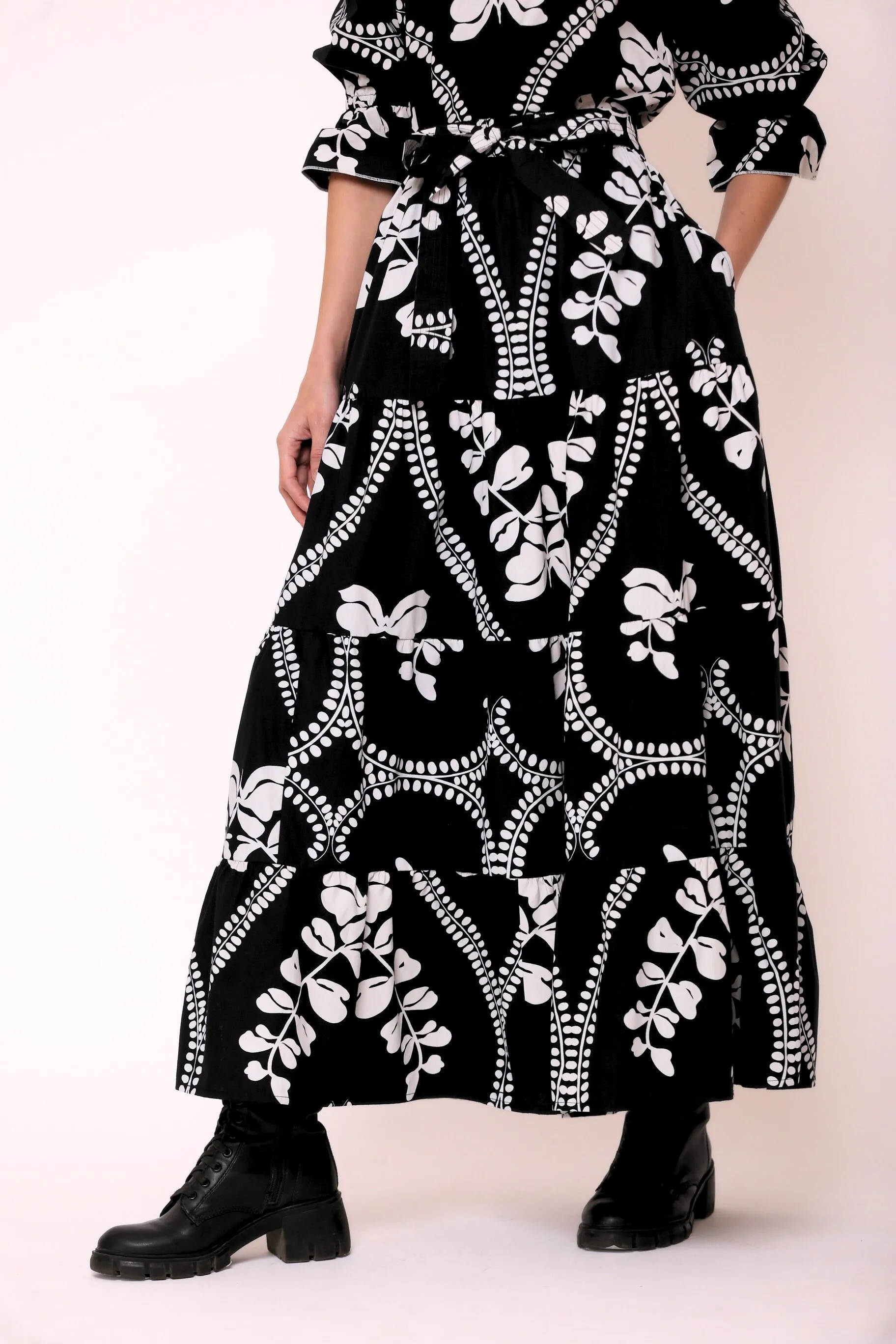 1704 Gia Skirt