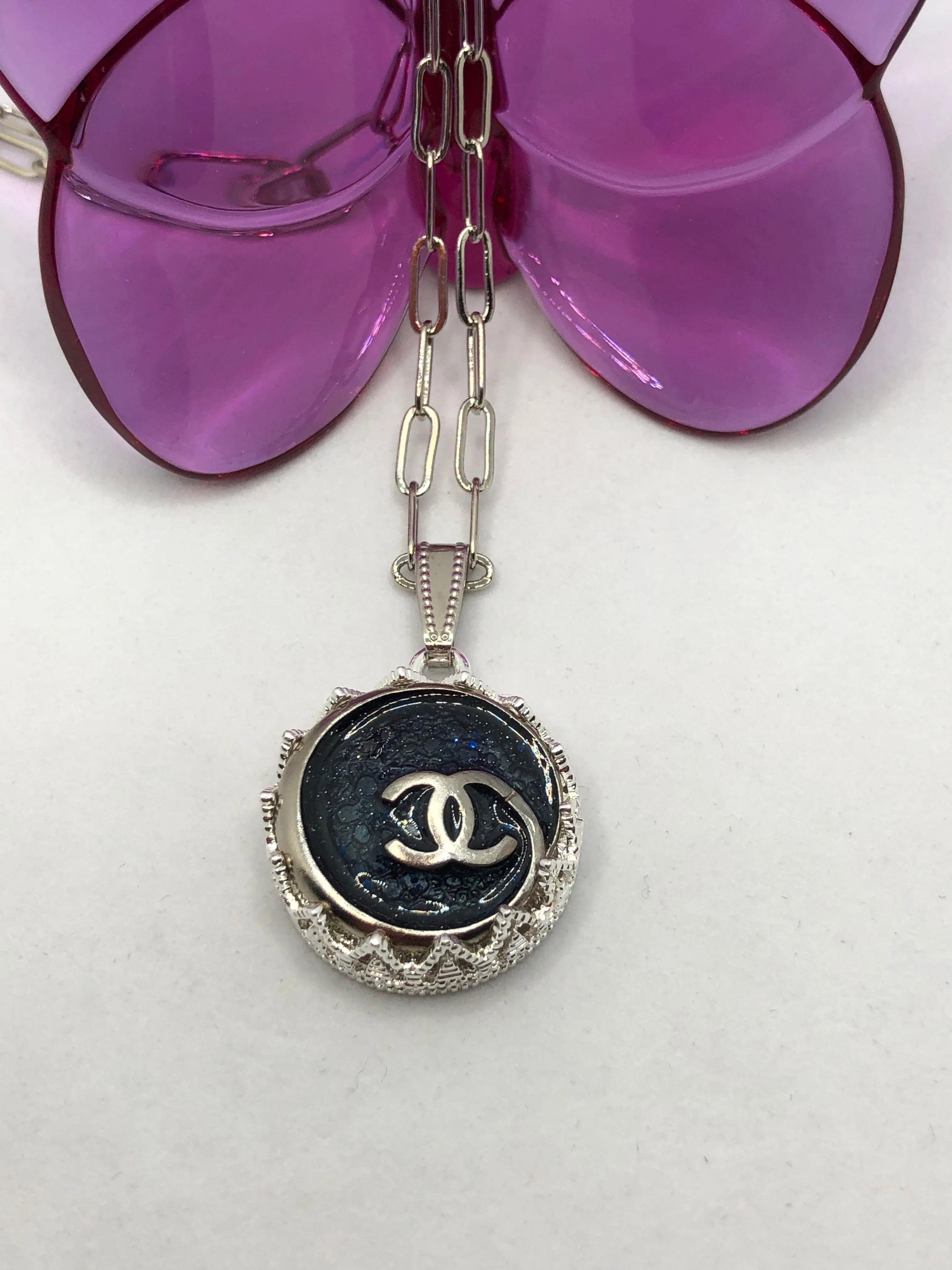 #298 Vintage Couture Necklace 23mm