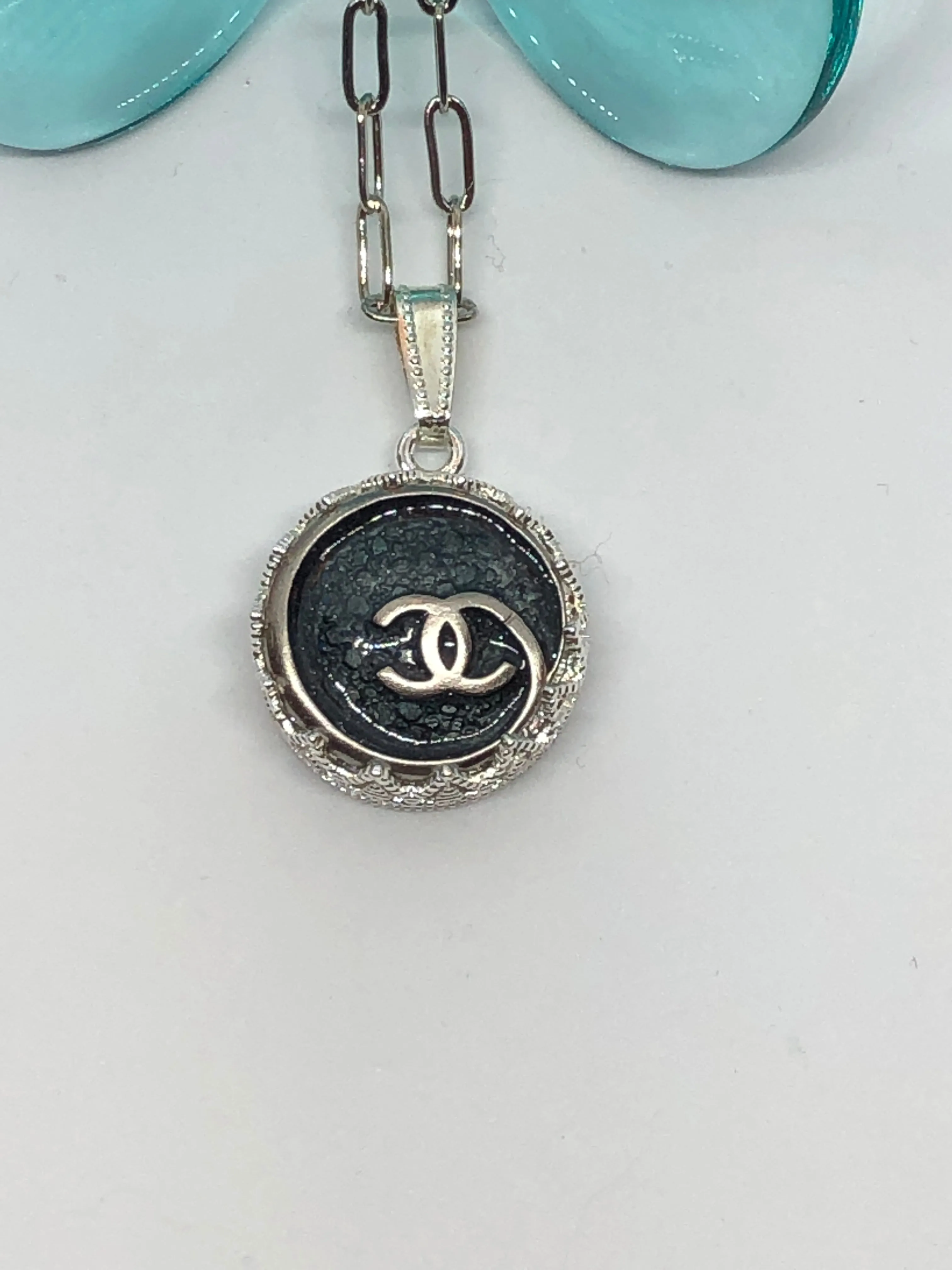 #298 Vintage Couture Necklace 23mm