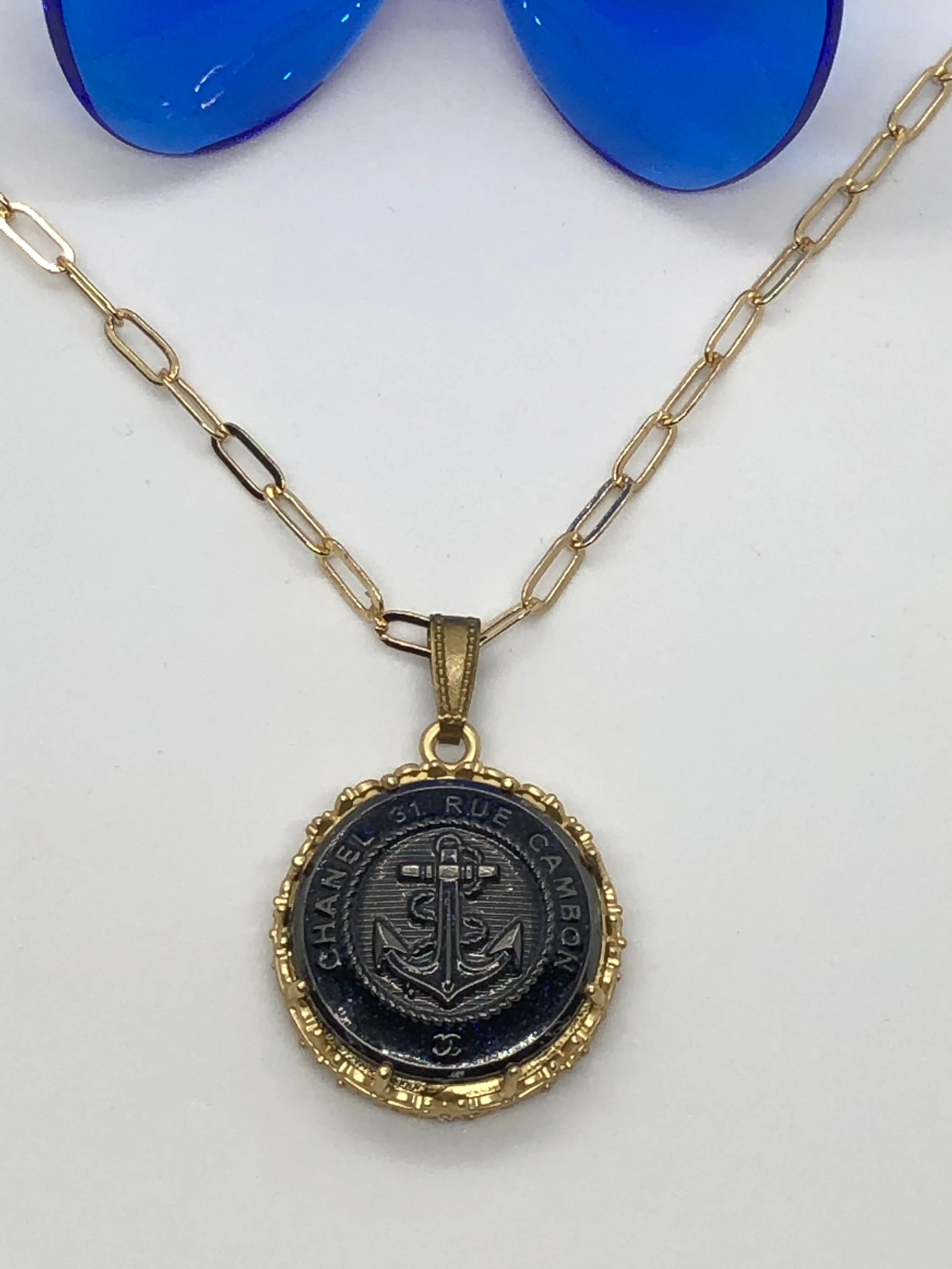 #406 Vintage Couture Necklace 28mm