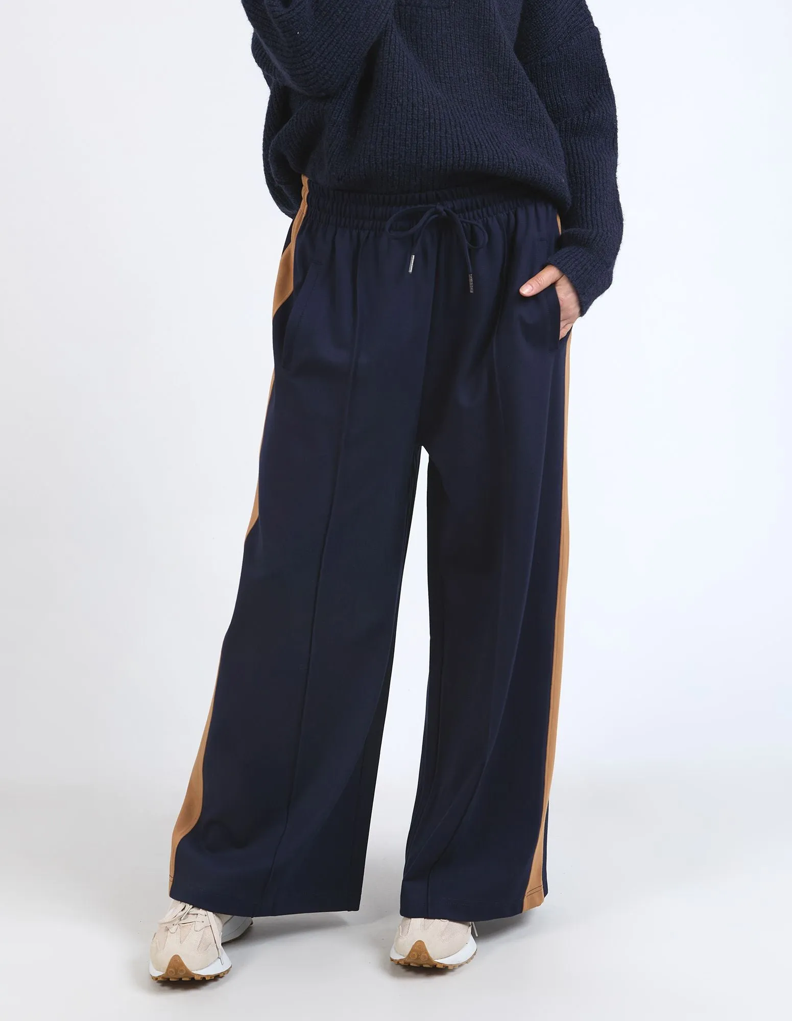 Carmen Wide Leg Pant - Navy/Tan Stripe