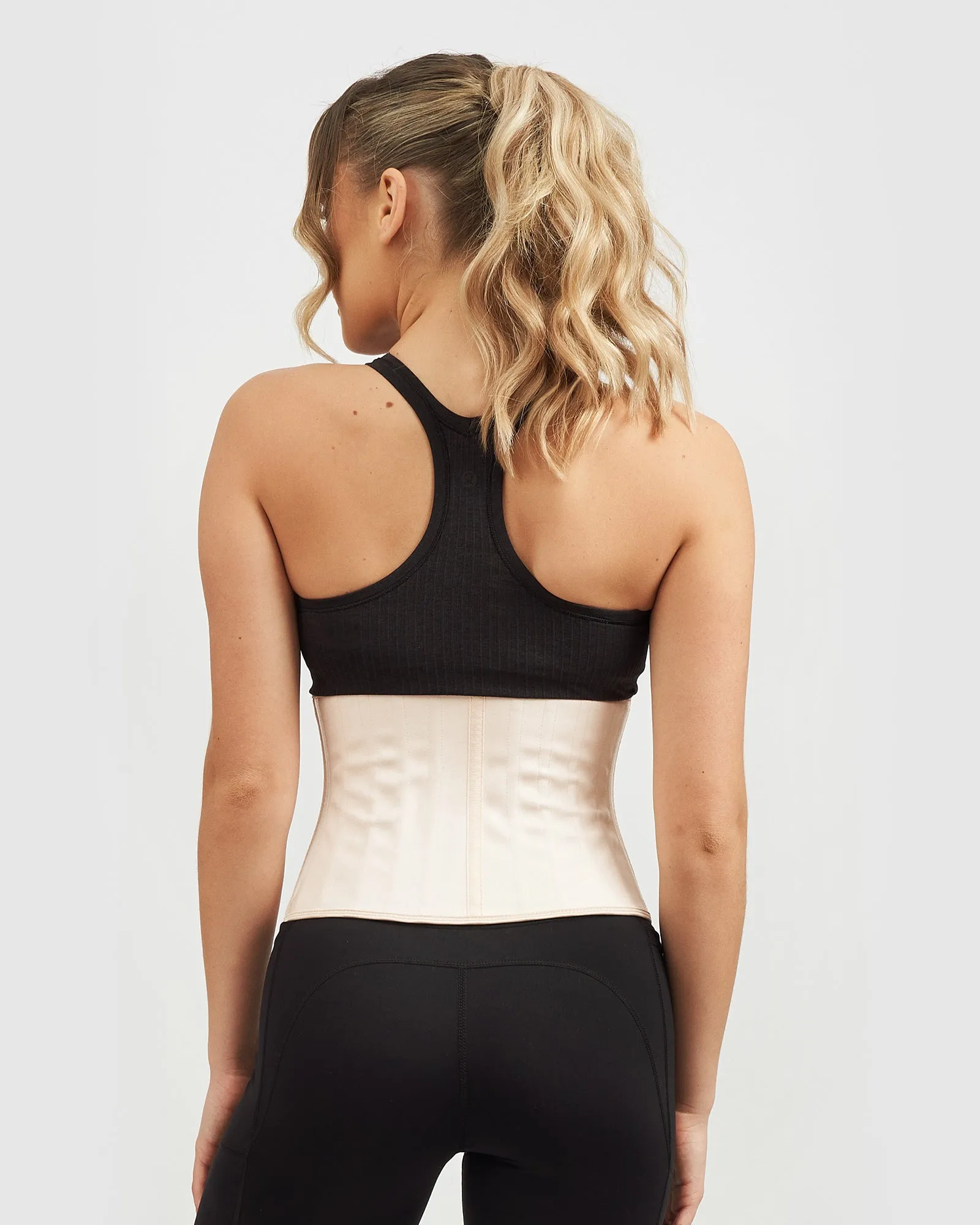 Core Trainer Short Supreme 25 Flexi Steel Boned Neutral