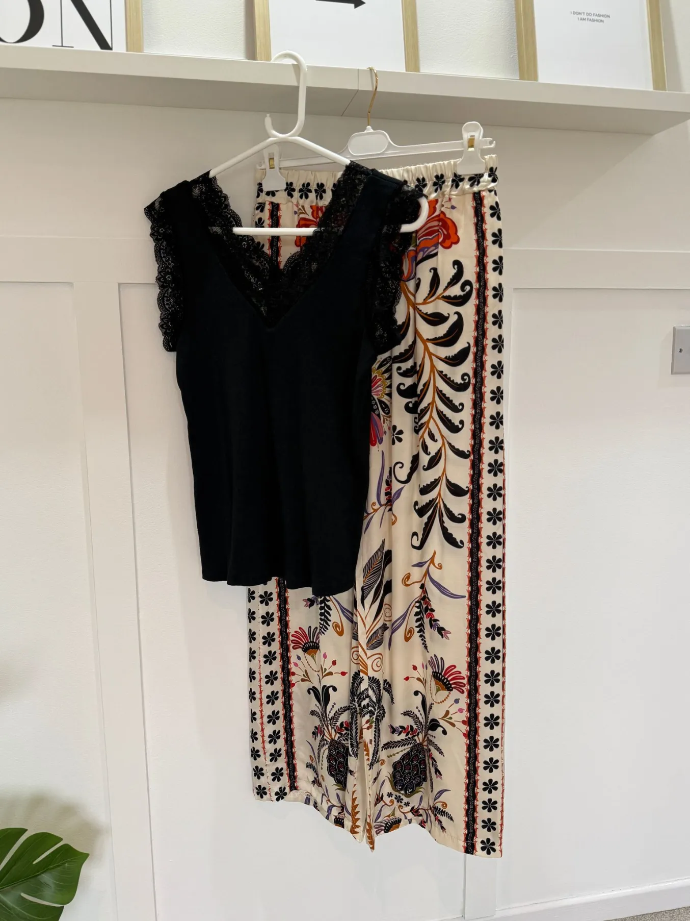 Cream Silk Mix Printed Trousers