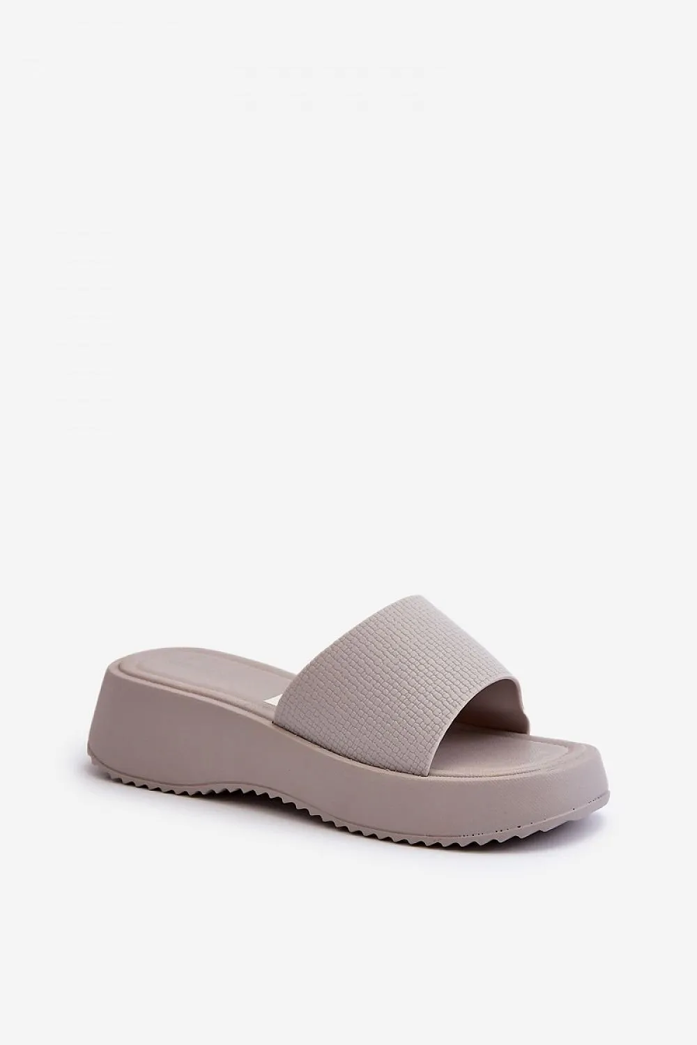 Flip-flops Step in style