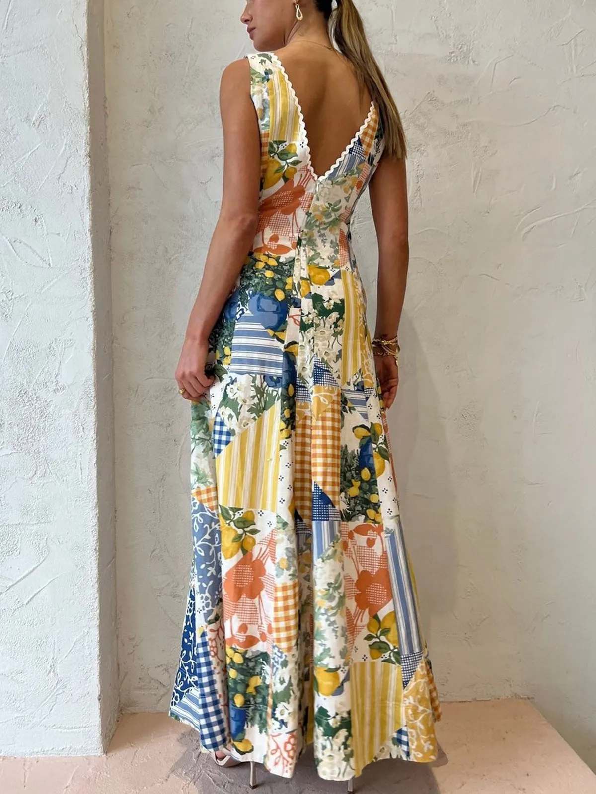 Floral Maxi Dress | Deep V-Neck | Lightweight & Elegant