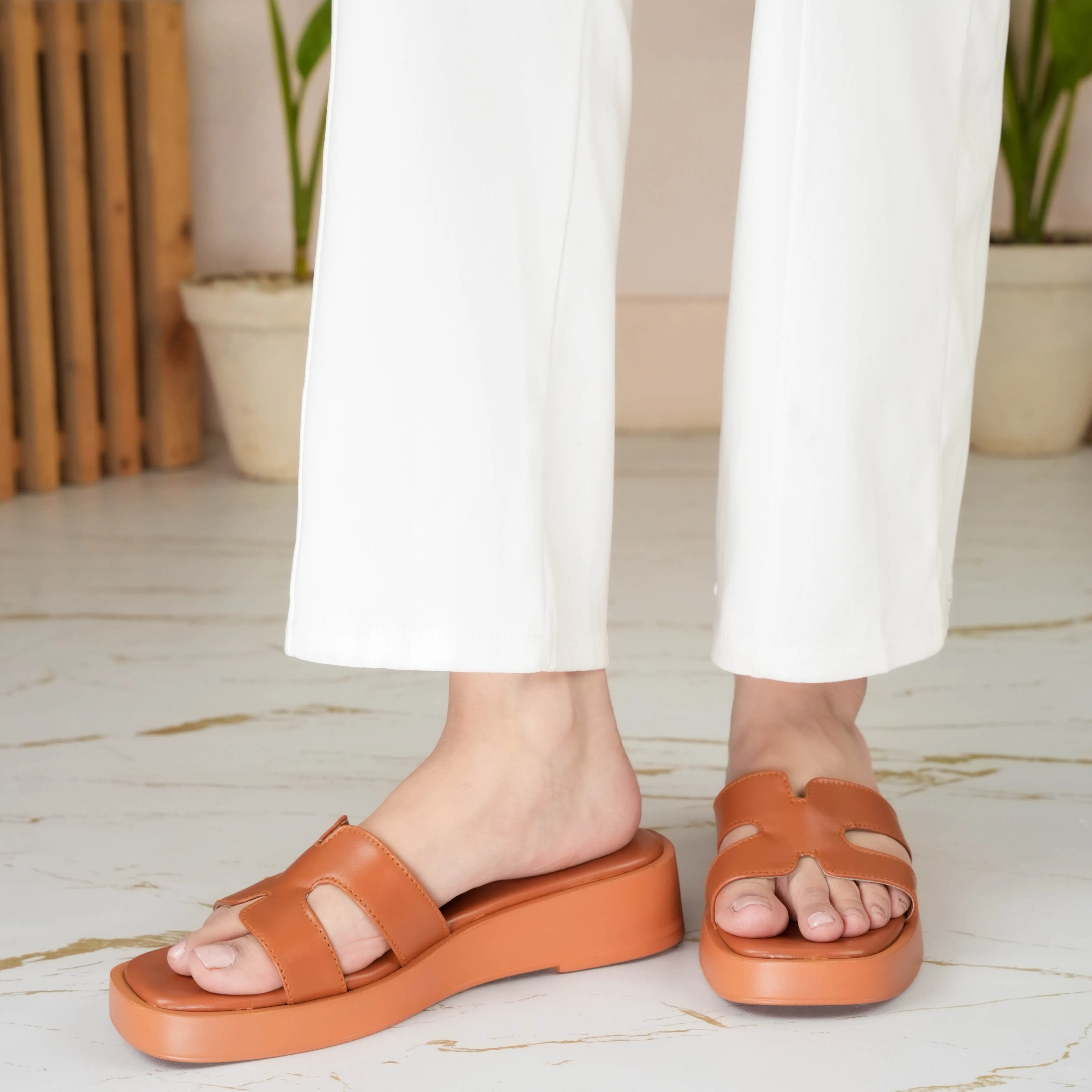 HERMES TAN