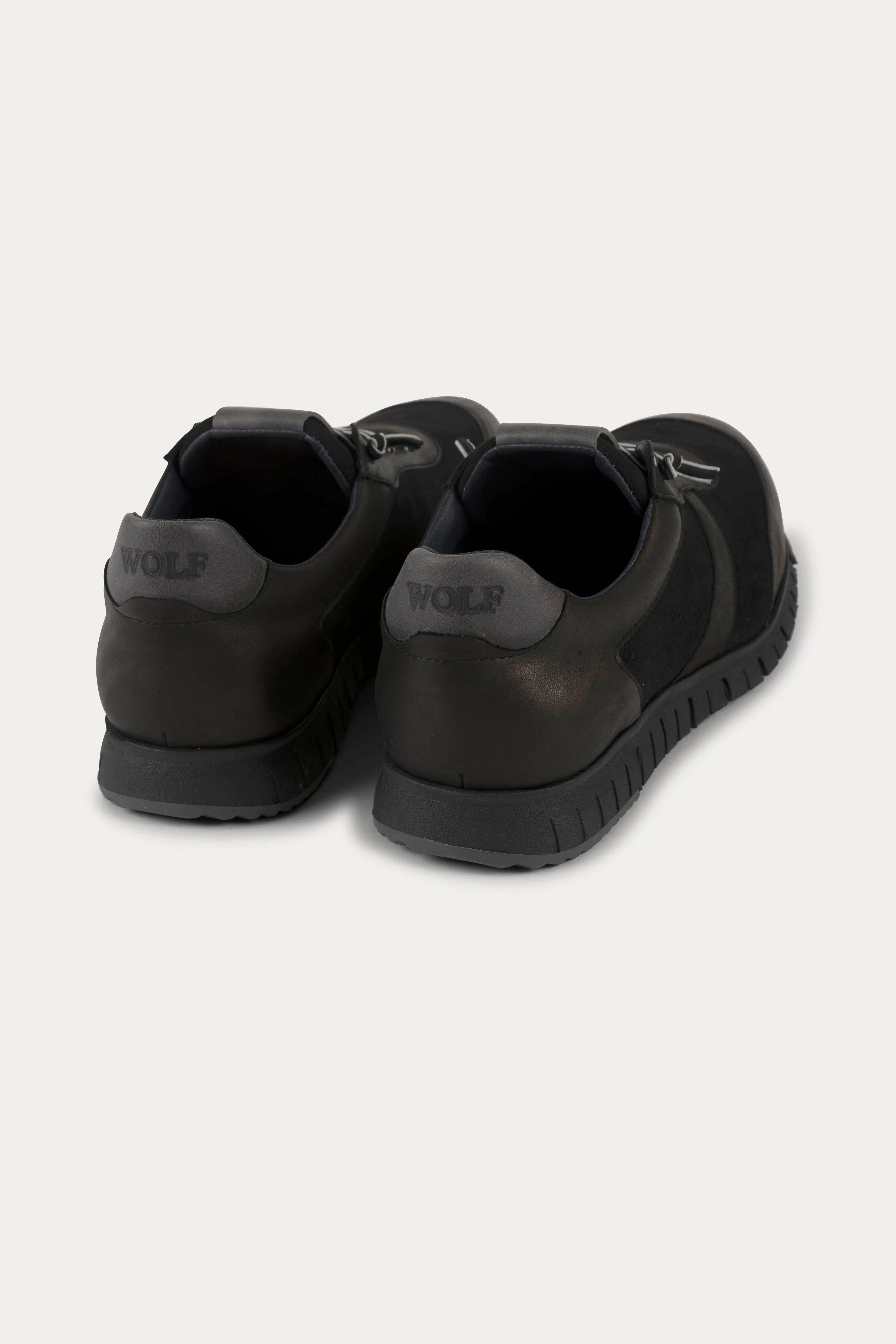 Kilburn Leather Trainers in Black