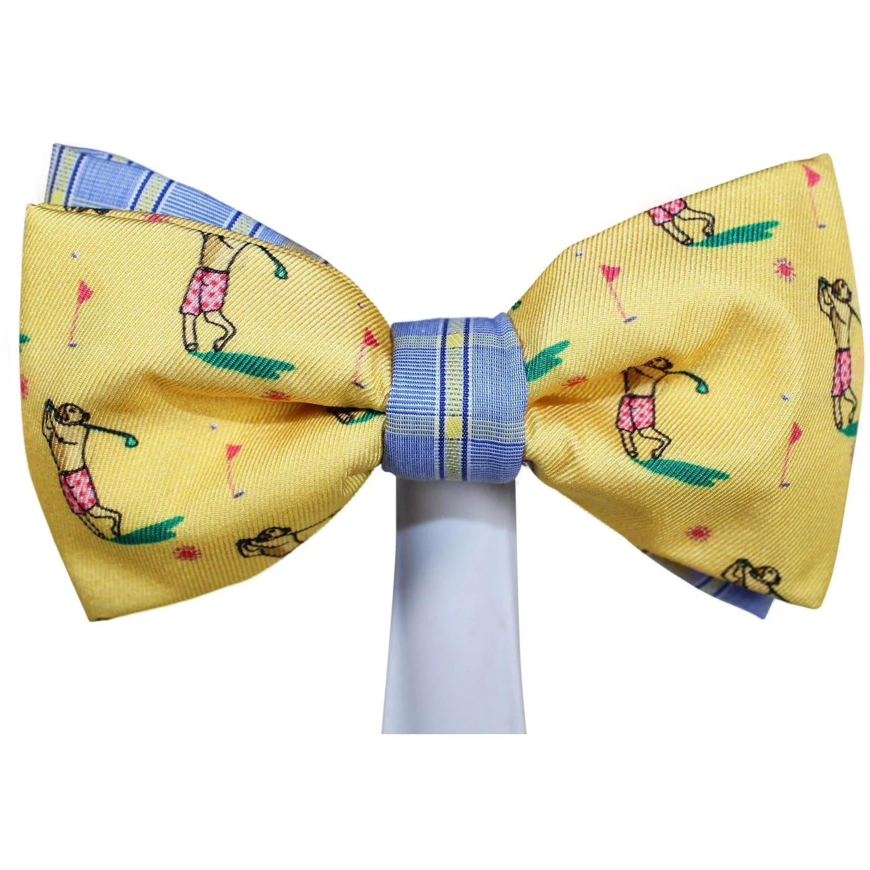 Labrador Dog and Golf Yellow Magnetic Bow Tie
