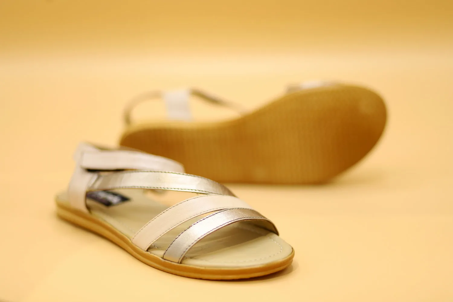 Leather Flat Sandal Design ZA008