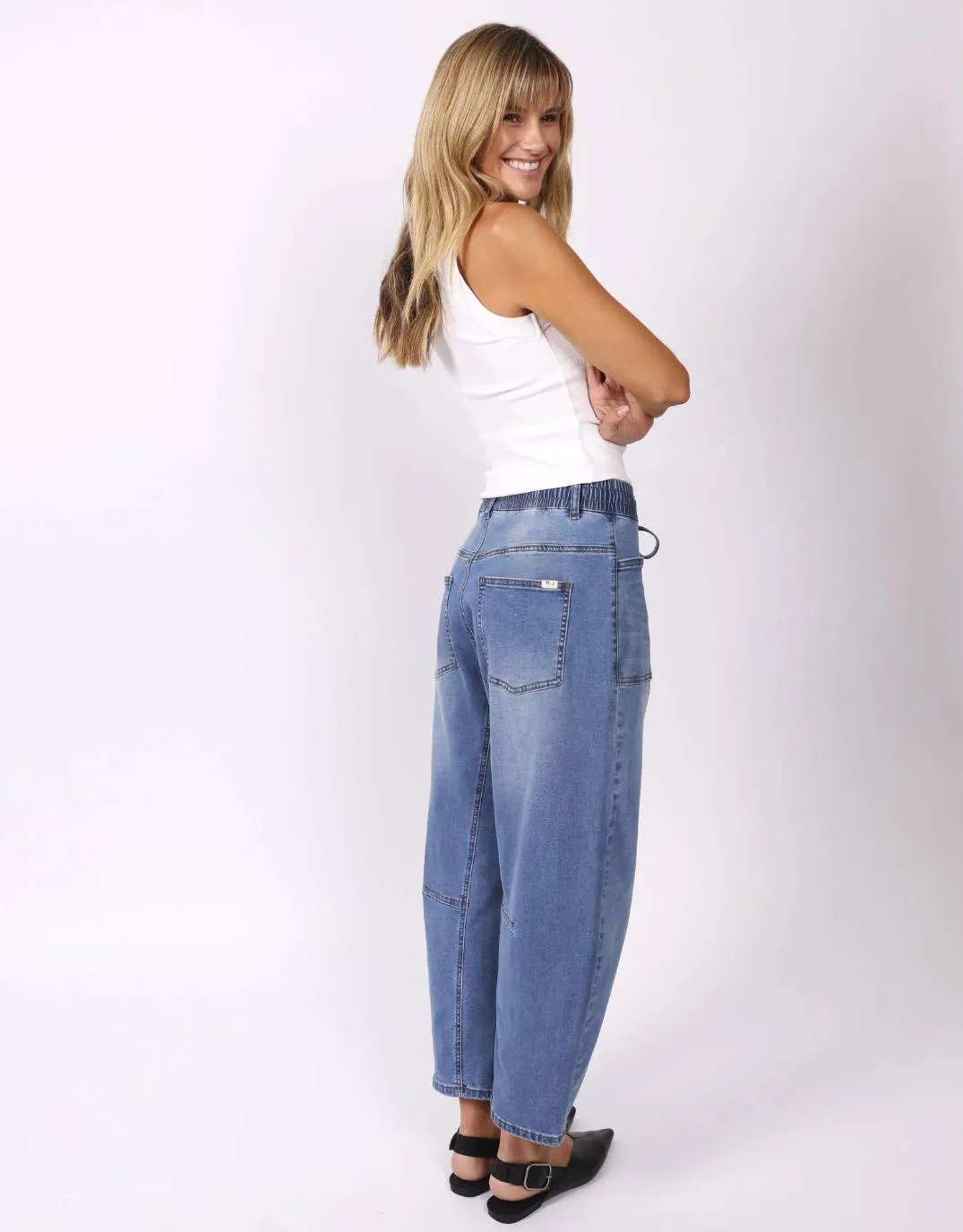 Leo Barrel Jeans - Blue Denim