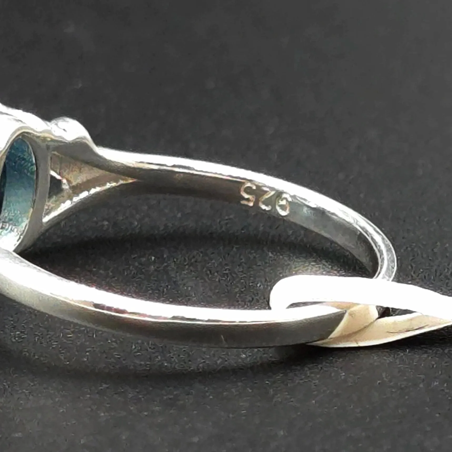 London Blue Topaz Ring 1.25ct Sterling Silver Solitaire