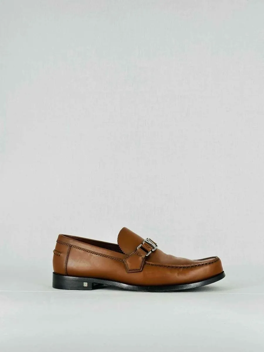 LOUIS VUITTON Brown Loafers 42