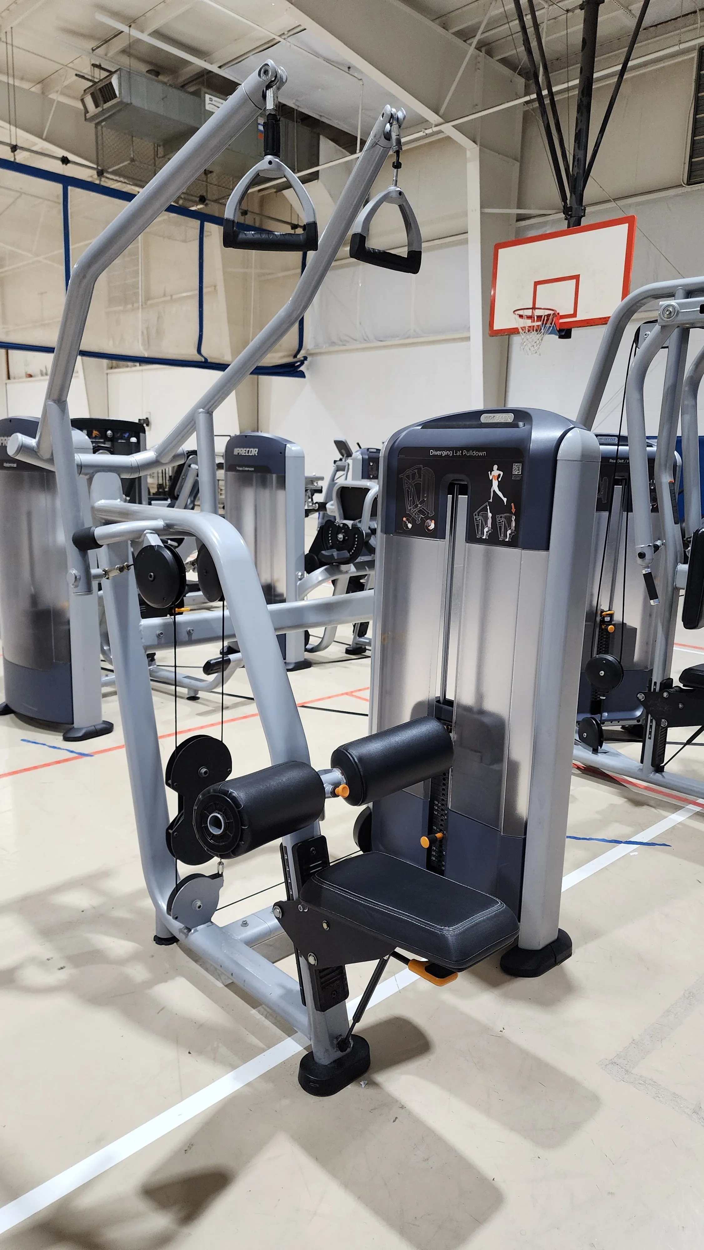 Precor Discovery Diverging Lat Pulldown DSL0314