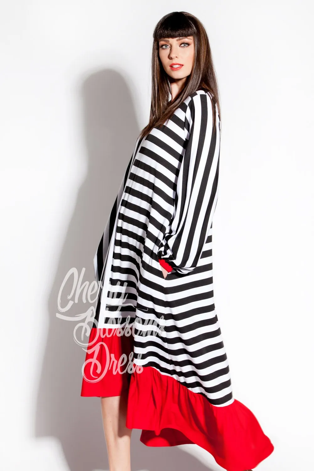 Striped Maxi dress/ Plus size dress/ Summer dress/ Maxi dress with sleeves/ Maxi dress summer/ Long sleeve dress/ Casual dress/ Day dress