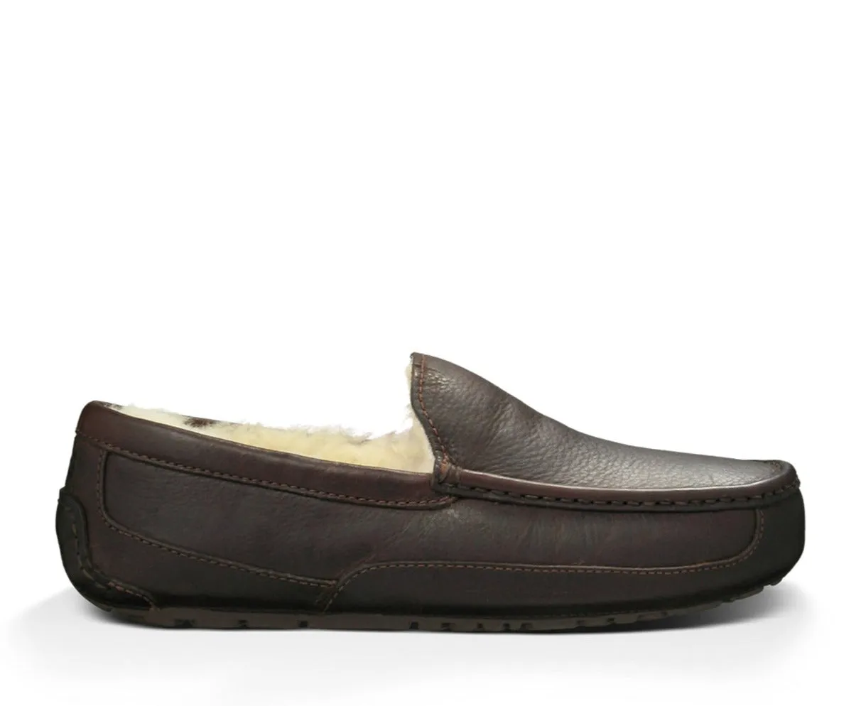 UGG® Men's Ascot Leather Slipper - Dark Spice