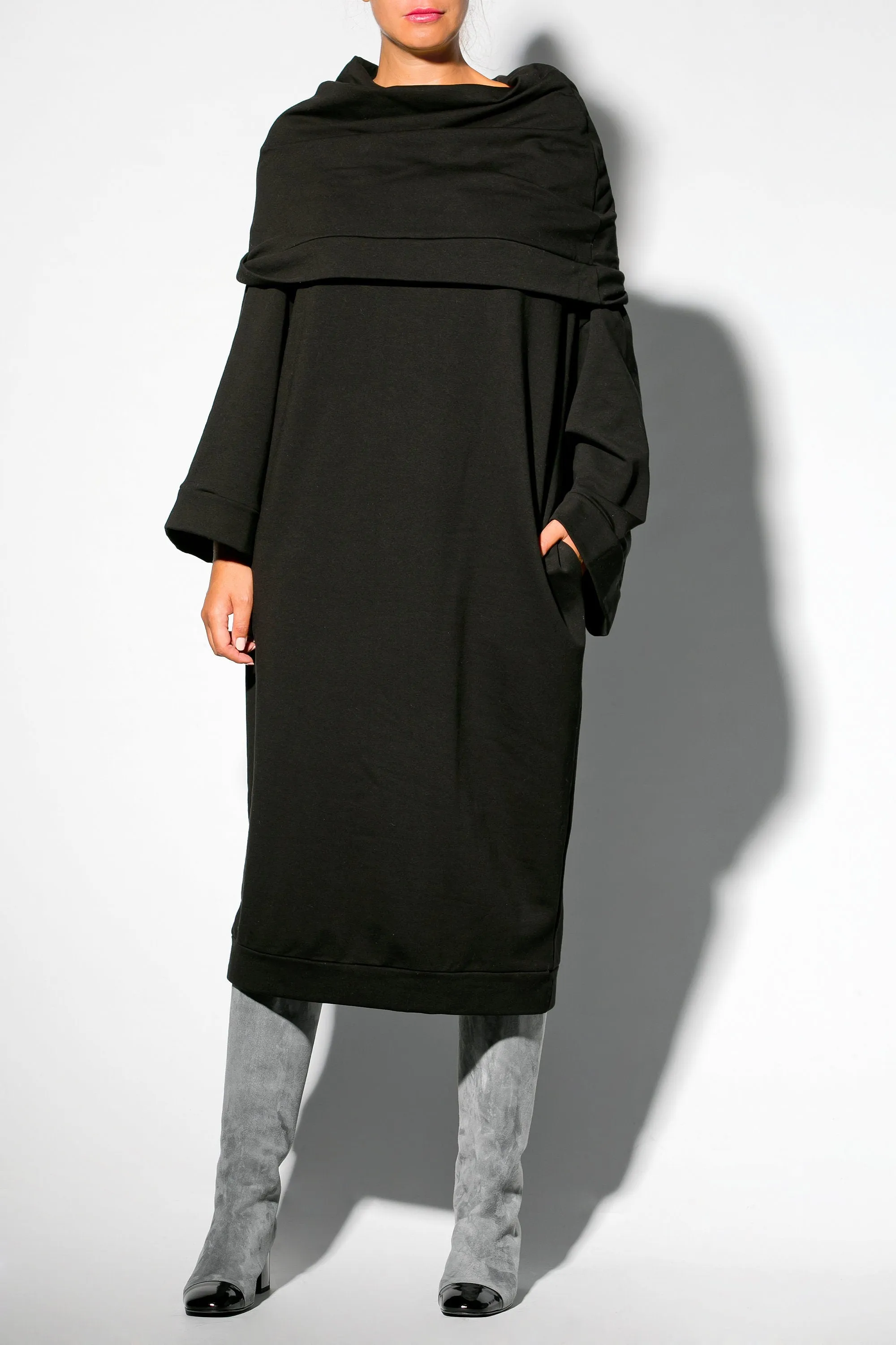 Winter Dress for Woman, Black Midi Dress, Long Sleeve Dress for Winter, Comfortable Dress in Black, Plus Size Dress