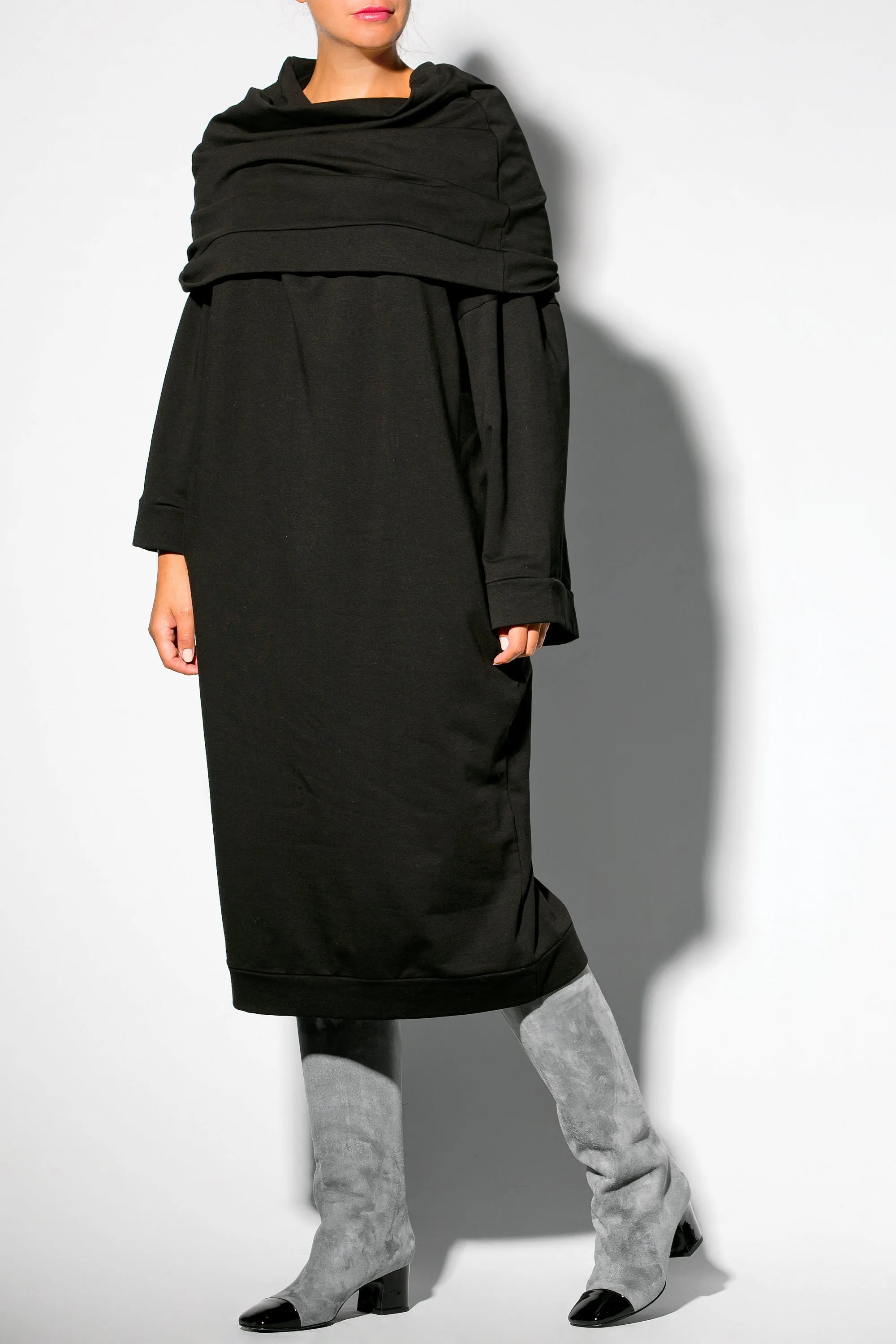 Winter Dress for Woman, Black Midi Dress, Long Sleeve Dress for Winter, Comfortable Dress in Black, Plus Size Dress