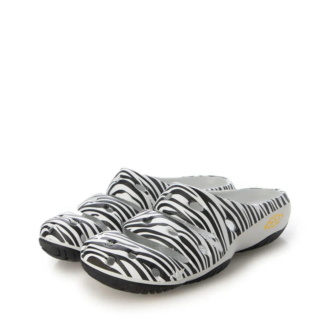 Yogui Arts Clog Mens